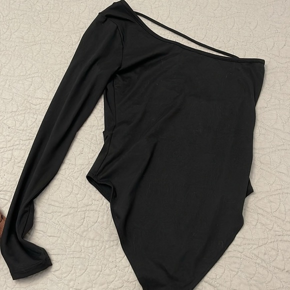 Forever21 One Shoulder Bodysuit - Picture 7 of 7